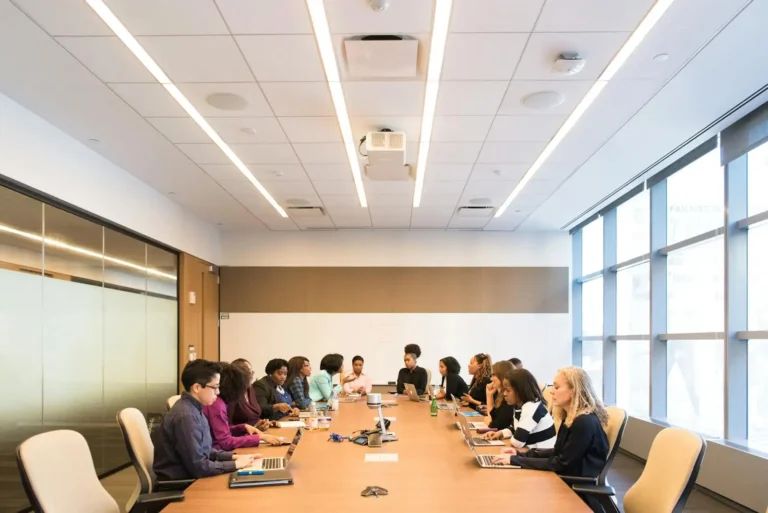 Communication d&rsquo;entreprise : interne, externe et méthode
