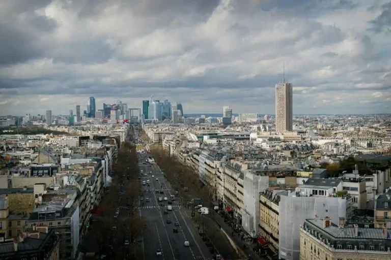 Private equity à Paris : acteurs, véhicules et fiscalité pour un particulier