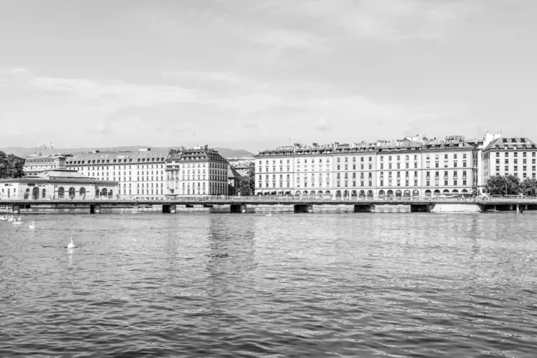 Trouver un travail en Suisse : le guide du frontalier