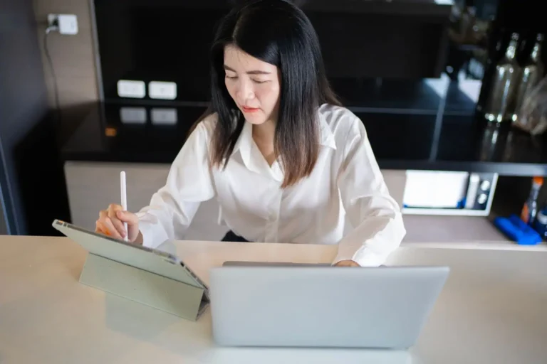 Idée de business pour jeune : comment trouver et lancer son projet