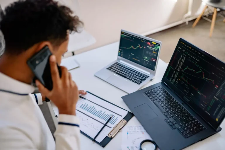 Bourse Fortuneo : PEA, compte-titres et frais expliqués