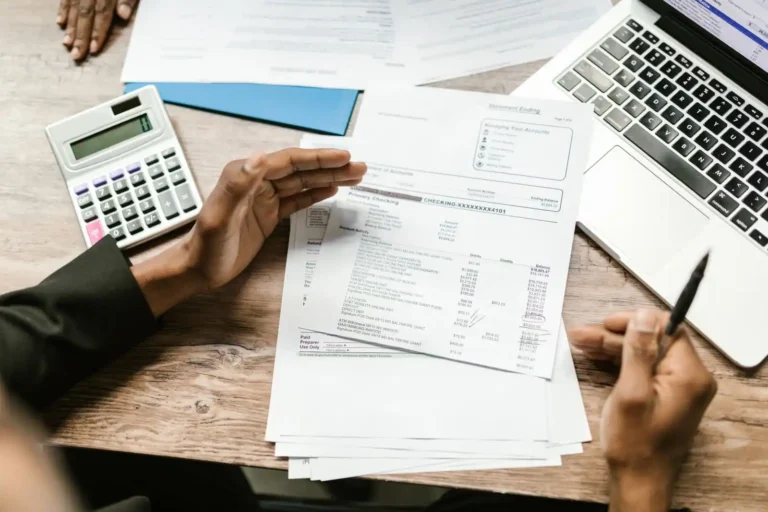 Finance d&rsquo;entreprise : les décisions qui font tourner une société