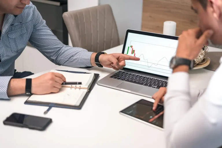 Freelance en référencement naturel : le guide pour se lancer